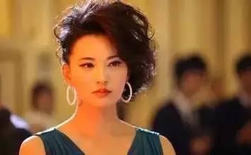 女强人明星杨青,女强人明星的崛起之路